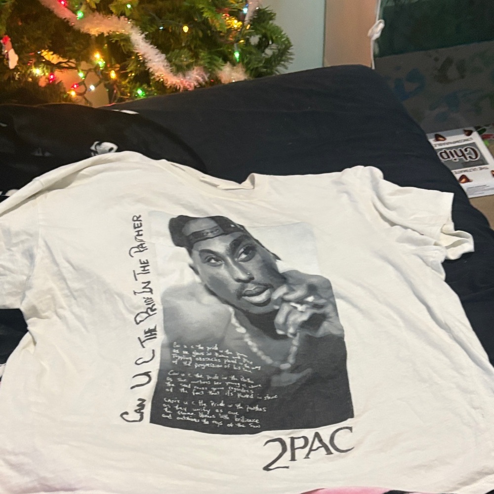 Urban Planet 2PAC Graphic Tee - White